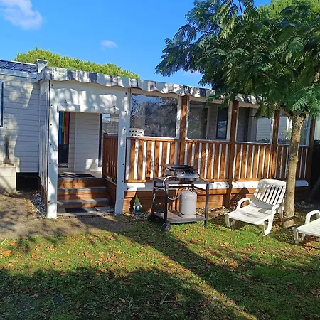 Et Soleil مكان تخييم